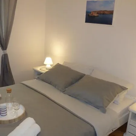 Apartman Pampas Island Pag Pag Town