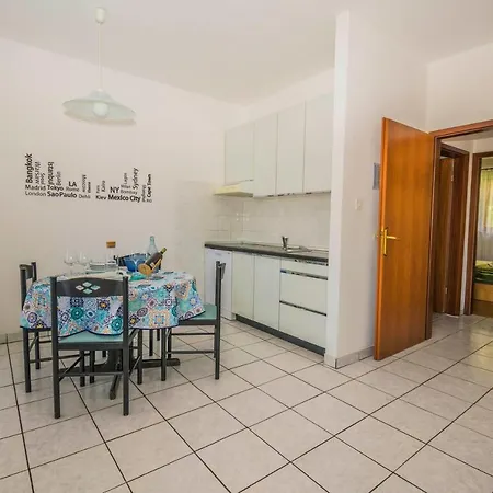 Daire Pampas Island Pag